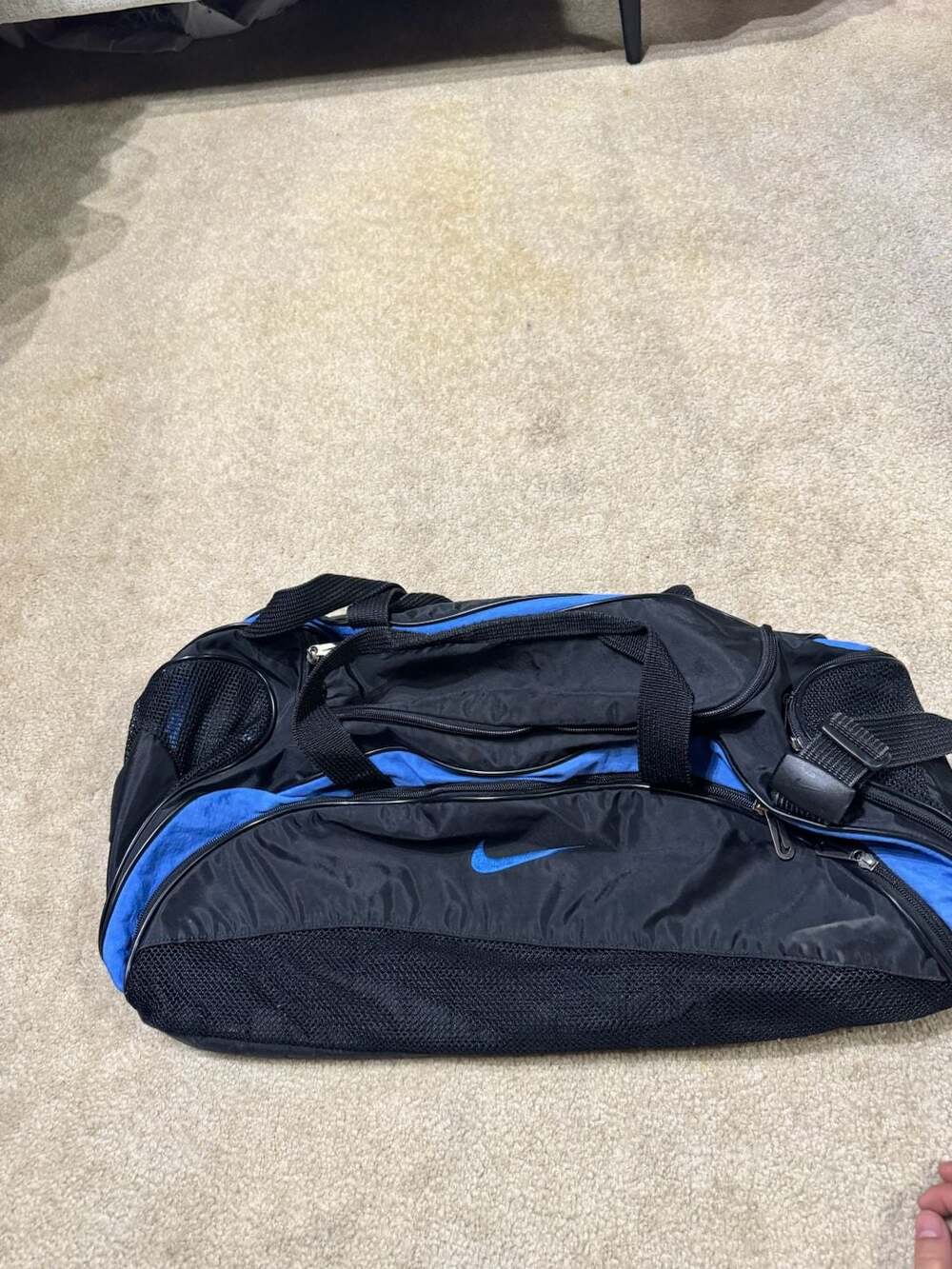 Vintage Nike Black and Blue Nylon Duffle Gym Bag